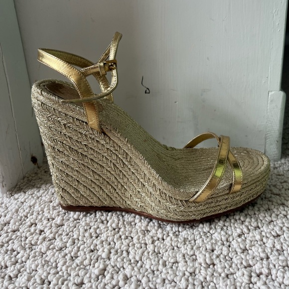 Gold Gucci Wedges - Picture 2 of 5